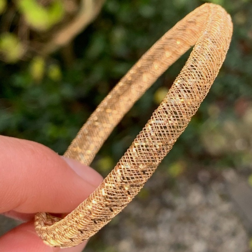 9ct gold bangle Italian - Picture 3 of 7